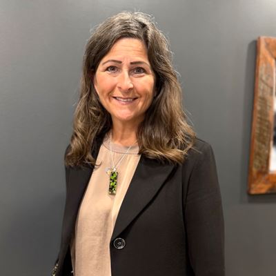Robyn Wiegand